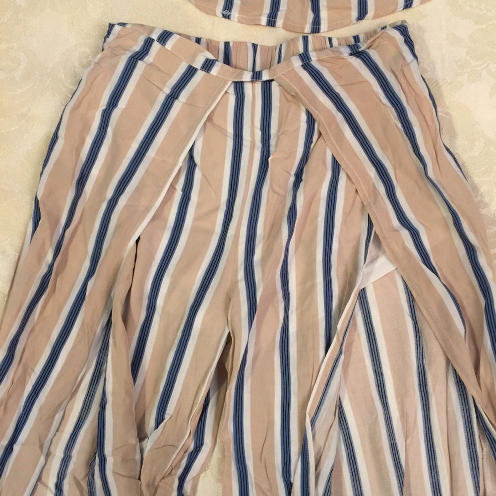 Hers & Mine Stripe Midriff Top And Open Leg Pant S - image 3